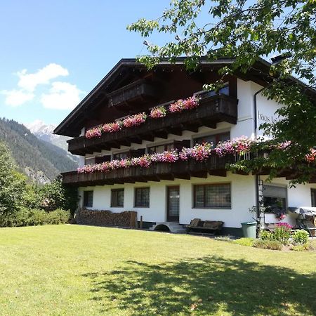 Haus Kristall Бах Екстериор снимка