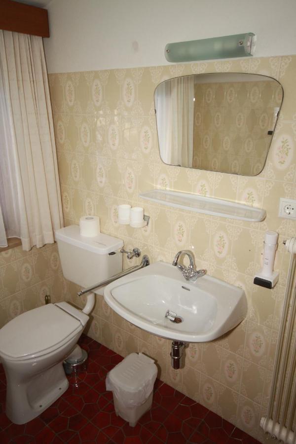 Haus Kristall Бах Екстериор снимка